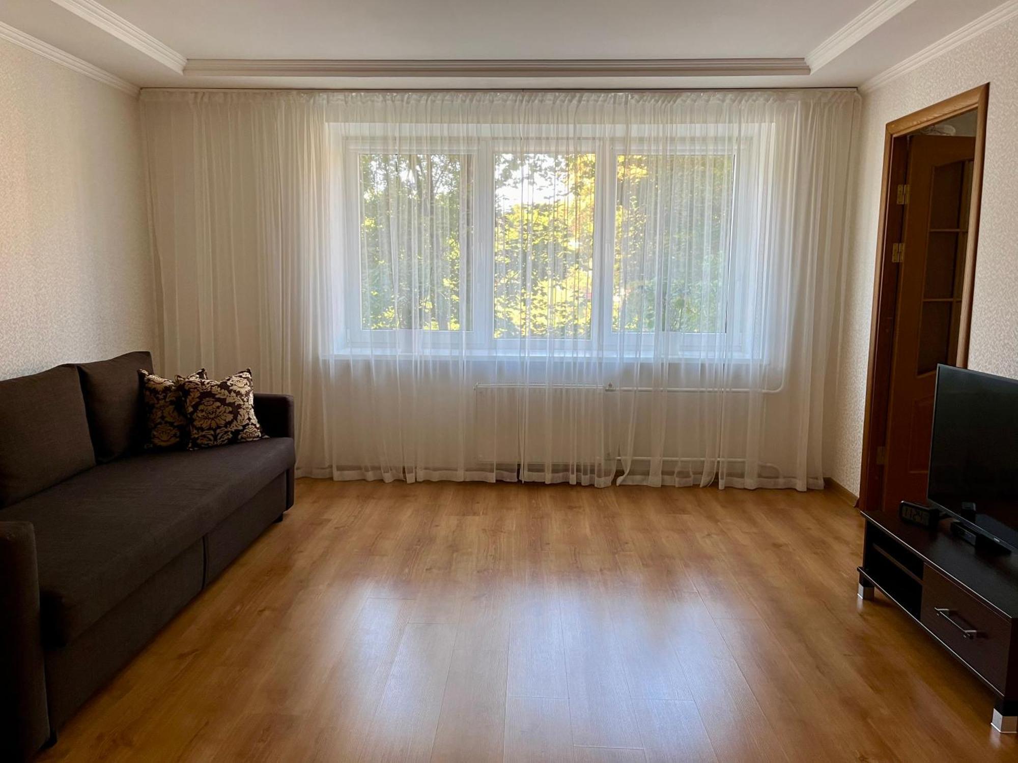 Center Two Bedroom Apartment Daugavpils Bagian luar foto